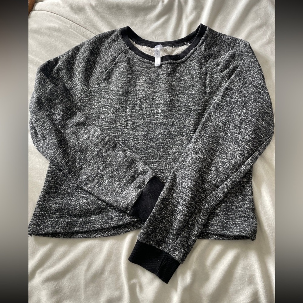 Fabletics black and grey Merle gray  workout crewneck sweatshirt medium large